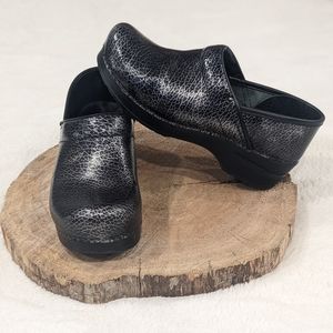 Dansko Nurses Clogs Black and silver size 38